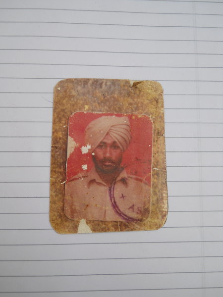 Photo of ਸਰਬਜੀਤ ਸਿੰਘ , ਗੈਰ ਕਾਨੂੰਨੀ ਹੱਤਆਿ ਦਾ/ਦੀ ਪੀੜਤ ਦੀ ਤਾਰੀਖ਼ ਜਨਵਰੀ ੦੧, ੧੯੯੦, in Jhander, Amritsar Mal Mandi Interrogation Center, by ਪੰਜਾਬ ਪੁਲਿਸ
