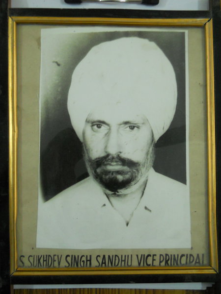 Photo of ਸੁਖਦੇਵ ਸਿੰਘ ,  ਲਾਪਤਾ/ਜ਼ਬਰਨ ਲਾਪਤਾ ਦੀ ਤਾਰੀਖ਼ ਅਕਤੂਬਰ ੩੧, ੧੯੯੨, in Sarhali Kalan,  by ਪੰਜਾਬ ਪੁਲਿਸ