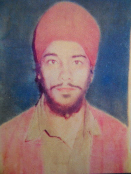 Photo of ਚਰਨਜੀਤ ਸਿੰਘ , ਗੈਰ ਕਾਨੂੰਨੀ ਹੱਤਆਿ ਦਾ/ਦੀ ਪੀੜਤ ਦੀ ਤਾਰੀਖ਼ ਜੂਨ ੦੨, ੧੯੯੨ਅਣਪਛਾਤੇ ਸੁਰੱਖਿਆ ਬਲ
