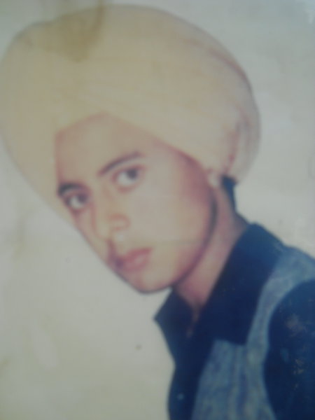 Photo of ਪੂਰਨ ਸਿੰਘ , ਗੈਰ ਕਾਨੂੰਨੀ ਹੱਤਆਿ ਦਾ/ਦੀ ਪੀੜਤ ਦੇ ਵਿੱਚ ਐਪ੍ਰਲ ੧੦, ੧੯੮੮ ਅਤੇ ਐਪ੍ਰਲ ੨੦,  ੧੯੮੮, in Batala, by ਪੰਜਾਬ ਪੁਲਿਸ
