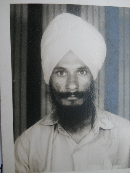 Photo of ਬਲਬੀਰ ਸਿੰਘ , ਗੈਰ ਕਾਨੂੰਨੀ ਹੱਤਆਿ ਦਾ/ਦੀ ਪੀੜਤ ਦੀ ਤਾਰੀਖ਼ ਅਗਸਤ ੨੮, ੧੯੯੨, in Patti, Harike, by ਪੰਜਾਬ ਪੁਲਿਸ
