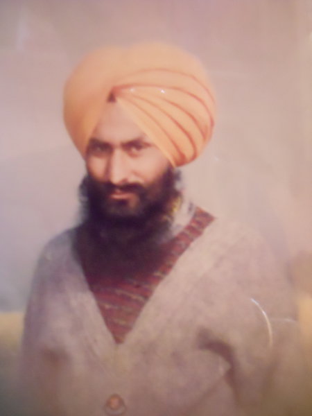 Photo of ਪਰਮਬੀਰ ਸਿੰਘ , ਗੈਰ ਕਾਨੂੰਨੀ ਹੱਤਆਿ ਦਾ/ਦੀ ਪੀੜਤ ਦੀ ਤਾਰੀਖ਼ ਅਗਸਤ ੨੨, ੧੯੯੨, in Jandiala, by ਪੰਜਾਬ ਪੁਲਿਸ