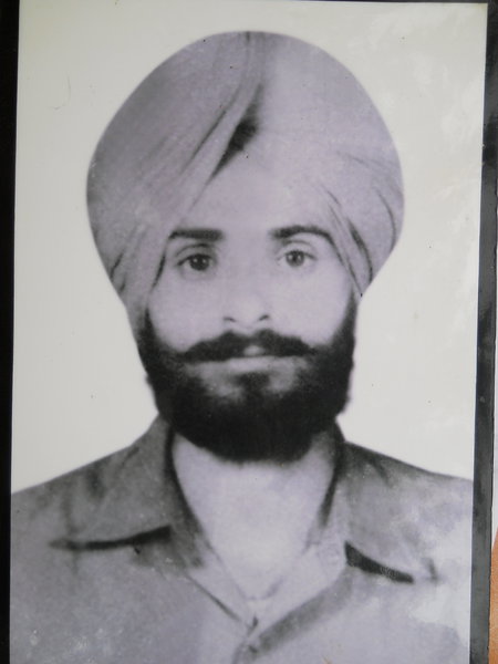 Photo of ਨੱਥਾ ਸਿੰਘ , ਗੈਰ ਕਾਨੂੰਨੀ ਹੱਤਆਿ ਦਾ/ਦੀ ਪੀੜਤ ਦੀ ਤਾਰੀਖ਼ ਨਵੰਬਰ ੨੪, ੧੯੯੧, in Harike,  by ਅਣਪਛਾਤੇ ਸੁਰੱਖਿਆ ਬਲ, in Harike, by ਪੰਜਾਬ ਪੁਲਿਸ