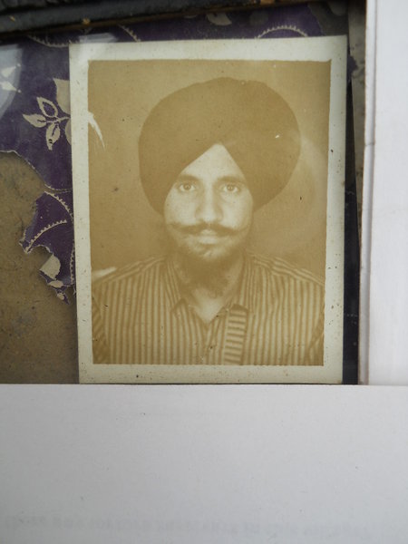 Photo of ਗੁਰਦੀਪ ਸਿੰਘ , ਗੈਰ ਕਾਨੂੰਨੀ ਹੱਤਆਿ ਦਾ/ਦੀ ਪੀੜਤ ਦੇ ਵਿੱਚ ਜਨਵਰੀ ੨, ੧੯੯੨ ਅਤੇ ਜਨਵਰੀ ੬,  ੧੯੯੨, in Amritsar, by ਪੰਜਾਬ ਪੁਲਿਸ