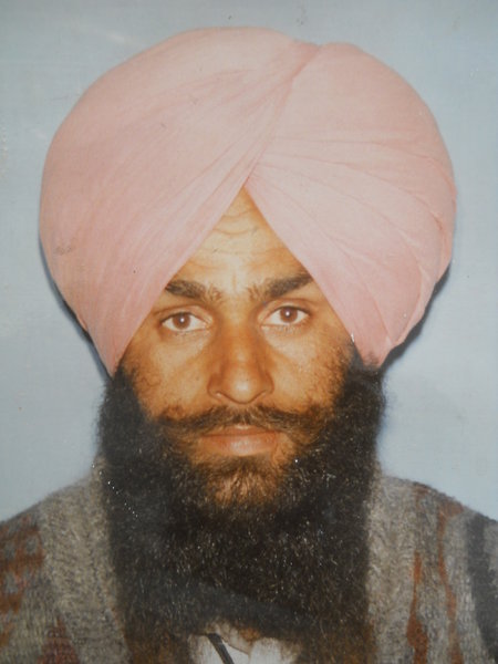 Photo of ਦਲਬੀਰ ਸਿੰਘ , ਗੈਰ ਕਾਨੂੰਨੀ ਹੱਤਆਿ ਦਾ/ਦੀ ਪੀੜਤ ਦੇ ਵਿੱਚ ਸਤੰਬਰ ੨੦, ੧੯੯੨ ਅਤੇ ਸਤੰਬਰ ੩੦,  ੧੯੯੨, in Kapurthala, by ਪੰਜਾਬ ਪੁਲਿਸ