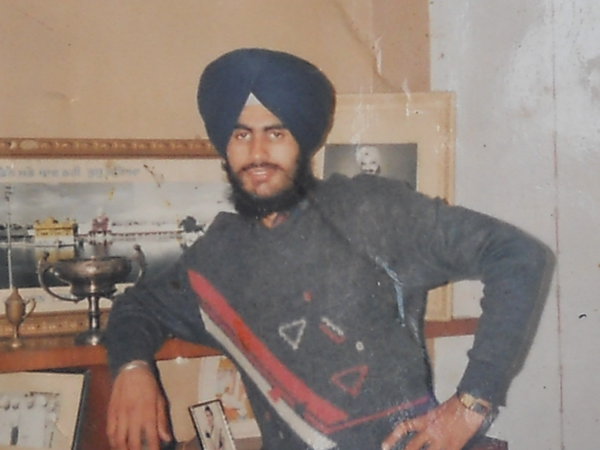 Photo of ਬਲਵਿੰਦਰ ਸਿੰਘ , ਗੈਰ ਕਾਨੂੰਨੀ ਹੱਤਆਿ ਦਾ/ਦੀ ਪੀੜਤ ਦੀ ਤਾਰੀਖ਼ ਅਕਤੂਬਰ ੦੩, ੧੯੮੭ by ਅਣਪਛਾਤੇ ਸੁਰੱਖਿਆ ਬਲਪੰਜਾਬ ਪੁਲਿਸ