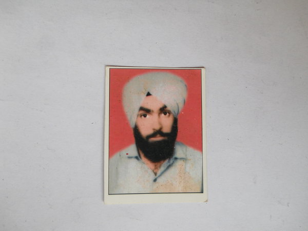 Photo of ਜਸਵੰਤ ਸਿੰਘ , ਗੈਰ ਕਾਨੂੰਨੀ ਹੱਤਆਿ ਦਾ/ਦੀ ਪੀੜਤ ਦੇ ਵਿੱਚ ਐਪ੍ਰਲ ੧੮, ੧੯੯੦ ਅਤੇ ਐਪ੍ਰਲ ੧੯,  ੧੯੯੦, in Chheharta Sahib, by ਪੰਜਾਬ ਪੁਲਿਸ