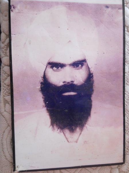 Photo of ਪ੍ਰੀਤਮ ਸਿੰਘ , ਗੈਰ ਕਾਨੂੰਨੀ ਹੱਤਆਿ ਦਾ/ਦੀ ਪੀੜਤ ਦੇ ਵਿੱਚ ਅਗਸਤ ੧, ੧੯੮੯ ਅਤੇ ਅਗਸਤ ੩,  ੧੯੮੯, in Sultanpur, by ਪੰਜਾਬ ਪੁਲਿਸ