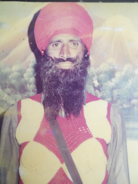 Photo of ਸੁਖਦੇਵ ਸਿੰਘ , ਗੈਰ ਕਾਨੂੰਨੀ ਹੱਤਆਿ ਦਾ/ਦੀ ਪੀੜਤ ਦੇ ਵਿੱਚ ਜੂਨ ੧੫, ੧੯੯੨ ਅਤੇ ਜੁਲਾਈ ੧੫,  ੧੯੯੨, in Ajnala, Ajnala Government College CRPF Camp,  by ਪੰਜਾਬ ਪੁਲਿਸ; ਕੇਂਦਰੀ ਰਿਜਰਵ ਪੁਲਿਸ ਫੋਰਸ, in Ajnala, by ਕੇਂਦਰੀ ਰਿਜਰਵ ਪੁਲਿਸ ਫੋਰਸ