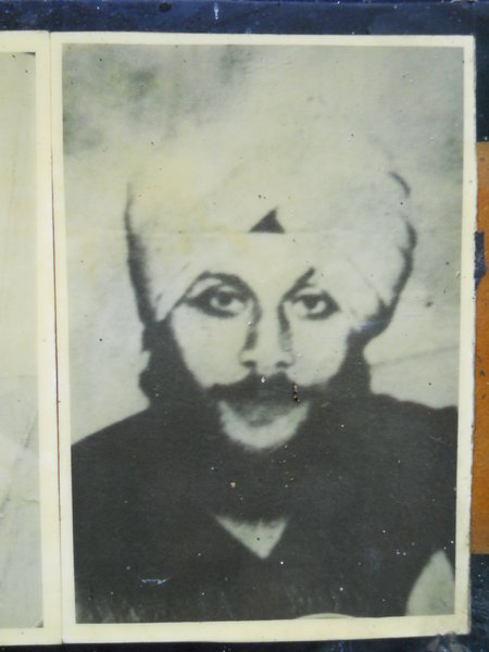 Photo of ਰੌਸ਼ਨ ਸਿੰਘ ,  ਲਾਪਤਾ/ਜ਼ਬਰਨ ਲਾਪਤਾ ਦੇ ਵਿੱਚ ਦਸੰਬਰ ੧੫, ੧੯੮੬ ਅਤੇ ਦਸੰਬਰ ੧੬,  ੧੯੮੬