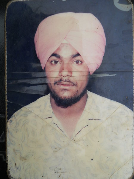 Photo of ਦੀਦਾਰ ਸਿੰਘ ,  ਲਾਪਤਾ/ਜ਼ਬਰਨ ਲਾਪਤਾ ਦੀ ਤਾਰੀਖ਼ ਫ਼ਰਵਰੀ ੦੫, ੧੯੯੩, in Mulepur,  by ਪੰਜਾਬ ਪੁਲਿਸ