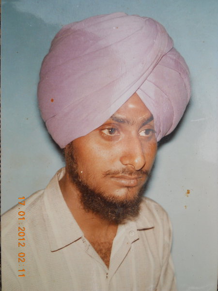 Photo of ਸੁਖਦੇਵ ਸਿੰਘ , ਗੈਰ ਕਾਨੂੰਨੀ ਹੱਤਆਿ ਦਾ/ਦੀ ਪੀੜਤ ਦੀ ਤਾਰੀਖ਼ ਜੁਲਾਈ ੨੩, ੧੯੯੧, in Firozpur, by ਪੰਜਾਬ ਪੁਲਿਸ