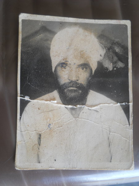 Photo of ਜਮੀਤ ਸਿੰਘ , ਗੈਰ ਕਾਨੂੰਨੀ ਹੱਤਆਿ ਦਾ/ਦੀ ਪੀੜਤ ਦੀ ਤਾਰੀਖ਼ ਜੂਨ ੨੦, ੧੯੯੧, in Makhu, Zira, Firozpur, by ਪੰਜਾਬ ਪੁਲਿਸ; ਅਪਰਾਧਿਕ ਜਾਂਚ ਏਜੰਸੀ