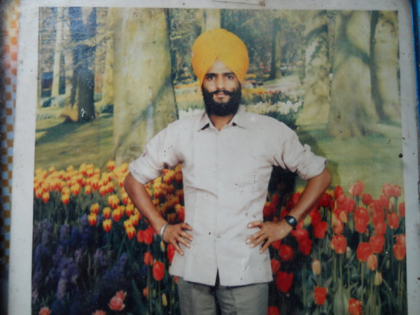 Photo of ਗੁਰਨਾਮ ਸਿੰਘ , ਗੈਰ ਕਾਨੂੰਨੀ ਹੱਤਆਿ ਦਾ/ਦੀ ਪੀੜਤ ਦੇ ਵਿੱਚ ਅਕਤੂਬਰ ੫, ੧੯੯੧ ਅਤੇ ਅਕਤੂਬਰ ੬,  ੧੯੯੧, in Dhariwal, by ਪੰਜਾਬ ਪੁਲਿਸ