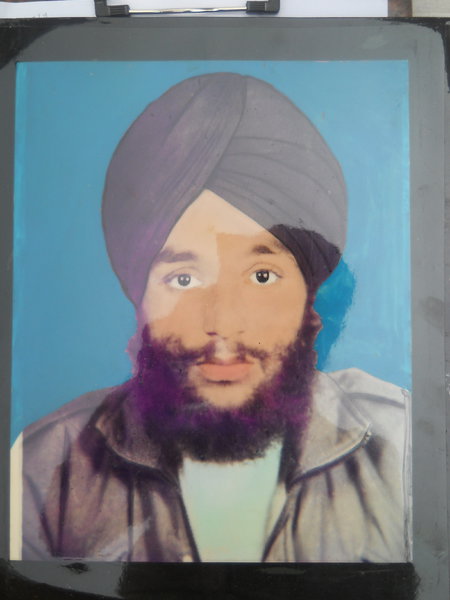 Photo of Sarabjeet Singh, victim of extrajudicial execution between May 25, 1991 and May 26,  1991, in Dhapai, Qadian, by Punjab Police