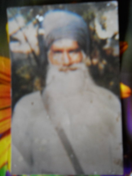 Photo of ਸ਼ਿੰਗਾਰਾ ਸਿੰਘ , ਗੈਰ ਕਾਨੂੰਨੀ ਹੱਤਆਿ ਦਾ/ਦੀ ਪੀੜਤ ਦੇ ਵਿੱਚ ਜਨਵਰੀ ੧, ੧੯੯੧ ਅਤੇ ਫ਼ਰਵਰੀ ੨੮,  ੧੯੯੧, in Batala, Dhariwal, by ਪੰਜਾਬ ਪੁਲਿਸ