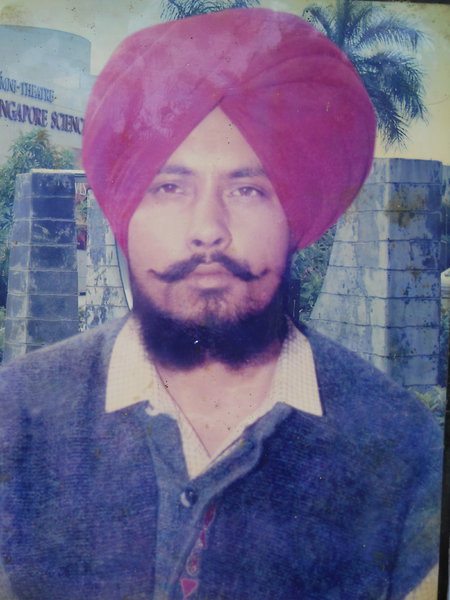 Photo of ਗੁਰਮੇਜ ਸਿੰਘ , ਗੈਰ ਕਾਨੂੰਨੀ ਹੱਤਆਿ ਦਾ/ਦੀ ਪੀੜਤ ਦੀ ਤਾਰੀਖ਼ ਅਗਸਤ ੧੯, ੧੯੯੨, in Faridkot, by ਪੰਜਾਬ ਪੁਲਿਸ