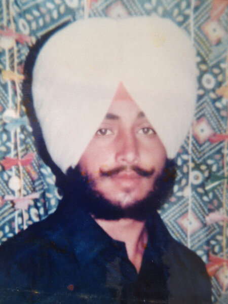 Photo of ਬਲਜੀਤ ਸਿੰਘ , ਗੈਰ ਕਾਨੂੰਨੀ ਹੱਤਆਿ ਦਾ/ਦੀ ਪੀੜਤ ਦੀ ਤਾਰੀਖ਼ ਨਵੰਬਰ ੦੫, ੧੯੯੧ by ਕੇਂਦਰੀ ਰਿਜਰਵ ਪੁਲਿਸ ਫੋਰਸਕੇਂਦਰੀ ਰਿਜਰਵ ਪੁਲਿਸ ਫੋਰਸ