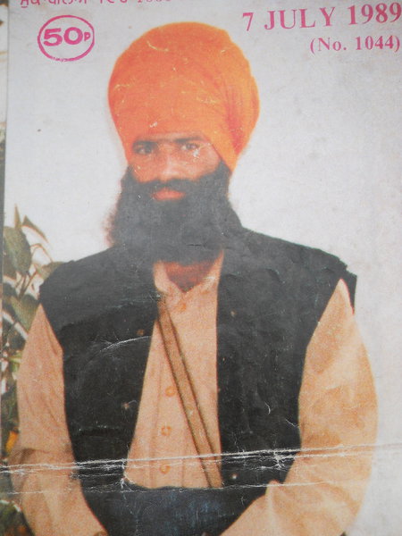 Photo of ਅਮਰਜੀਤ ਸਿੰਘ , ਗੈਰ ਕਾਨੂੰਨੀ ਹੱਤਆਿ ਦਾ/ਦੀ ਪੀੜਤ ਦੀ ਤਾਰੀਖ਼ ਜਨਵਰੀ ੨੮, ੧੯੮੯, in Jalandhar, Amritsar, by ਪੰਜਾਬ ਪੁਲਿਸ; ਬਾਡਰ ਸਿਕਿਓਰਟੀ ਫੋਰਸ
