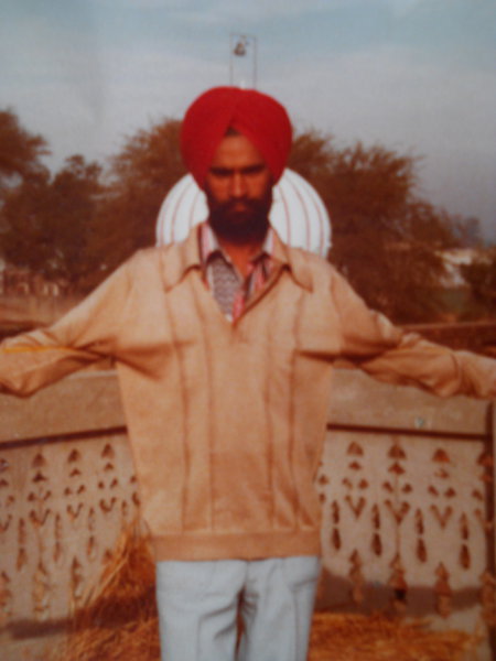 Photo of ਸੰਤੋਖ ਸਿੰਘ ,  ਲਾਪਤਾ/ਜ਼ਬਰਨ ਲਾਪਤਾ ਦੀ ਤਾਰੀਖ਼ ਜੁਲਾਈ ੨੫, ੧੯੮੯ by ਬਲੈਕ ਕੈਟ