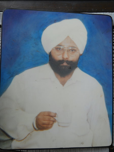 Photo of ਬਲਵੰਤ ਸਿੰਘ , ਗੈਰ ਕਾਨੂੰਨੀ ਹੱਤਆਿ ਦਾ/ਦੀ ਪੀੜਤ ਦੀ ਤਾਰੀਖ਼ ਦਸੰਬਰ ੧੮, ੧੯੯੧, in Chandigarh