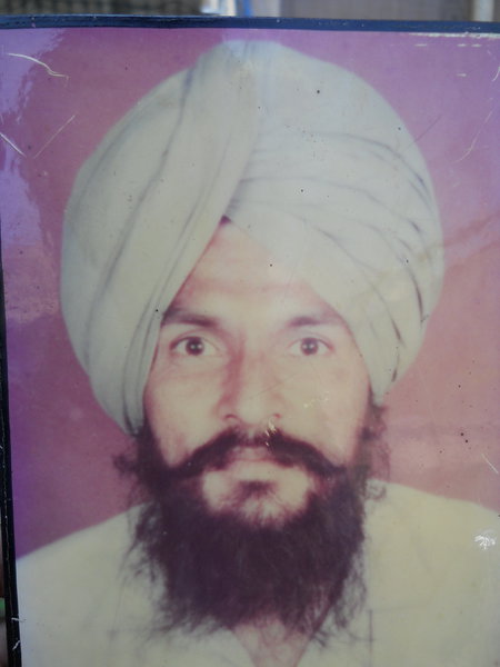 Photo of ਸਤਿੰਦਰ ਸਿੰਘ , ਗੈਰ ਕਾਨੂੰਨੀ ਹੱਤਆਿ ਦਾ/ਦੀ ਪੀੜਤ ਦੀ ਤਾਰੀਖ਼ ਜੁਲਾਈ ੦੯, ੧੯੯੩, in Jagraon, by ਪੰਜਾਬ ਪੁਲਿਸ