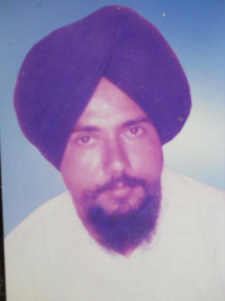 Photo of ਗੁਰਚਰਨ ਸਿੰਘ ,  ਲਾਪਤਾ/ਜ਼ਬਰਨ ਲਾਪਤਾ ਦੀ ਤਾਰੀਖ਼ ਸਤੰਬਰ ੧੮, ੧੯੯੨, in Bhagha Purana,  by ਪੰਜਾਬ ਪੁਲਿਸ