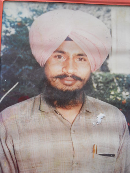 Photo of Baljinder Singh,  disappeared between October 10, 1990 and October 21,  1990, in Banga,  by Punjab Police