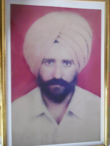 Photo of ਗੁਰਮੇਲ ਸਿੰਘ ,  ਲਾਪਤਾ/ਜ਼ਬਰਨ ਲਾਪਤਾ ਦੀ ਤਾਰੀਖ਼ ਜੁਲਾਈ ੨੩, ੧੯੯੧